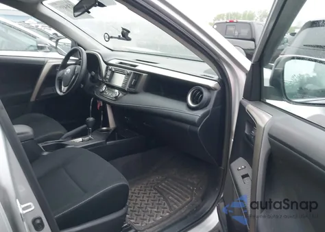 2015 Toyota Rav4 Xle из США, поврежденный, VIN 2T3RFREV1FW261589